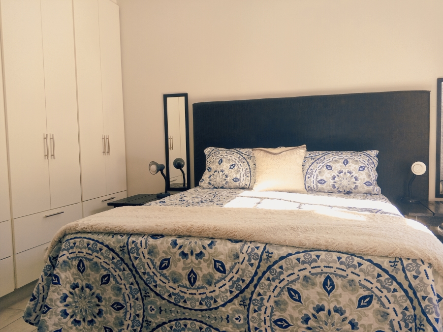 2 Bedroom Property for Sale in Dana Bay Western Cape